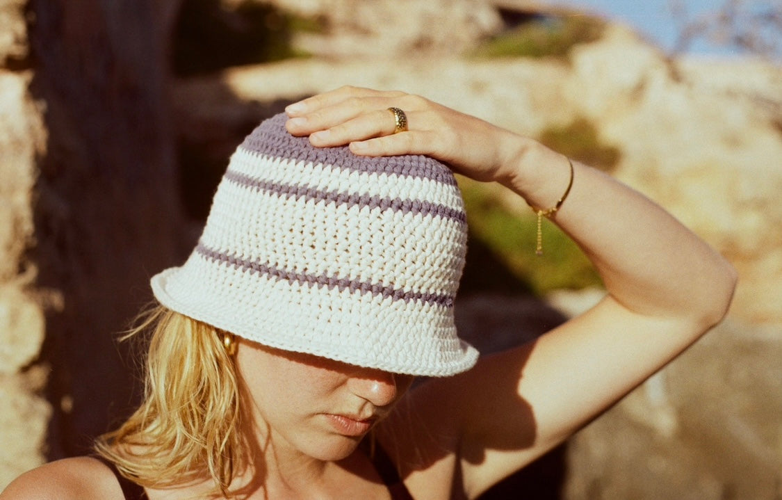 summer hat blue